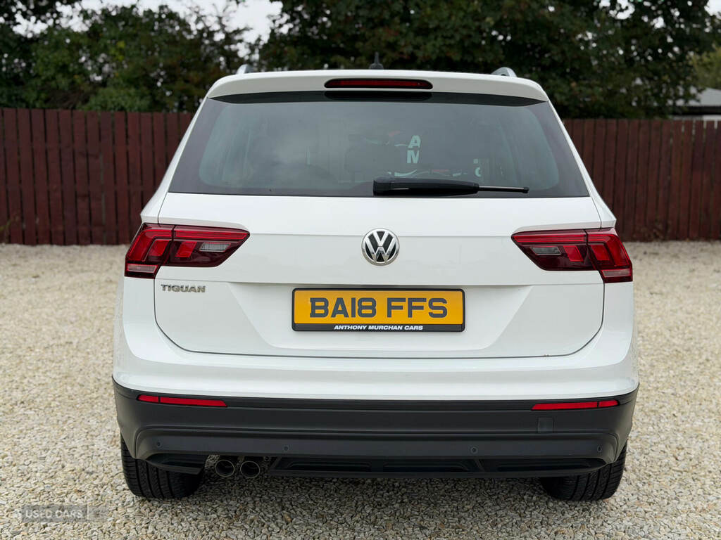 Volkswagen Tiguan Se Navigation Grey #4