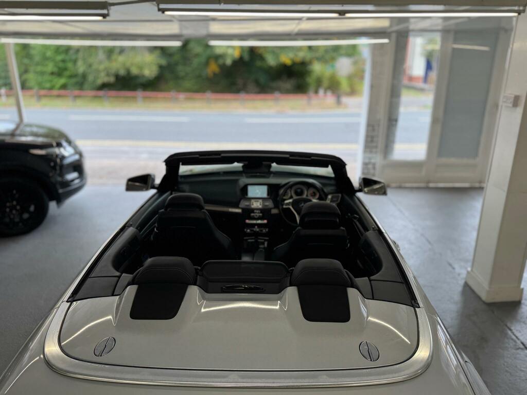 Mercedes-Benz E Class Silver #22