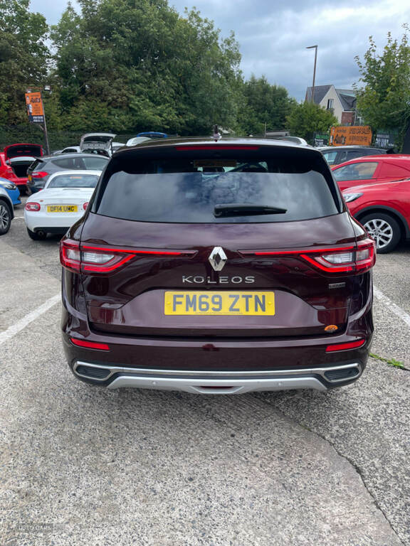 Renault Koleos 2.0 Blue Dci Gt Red #2