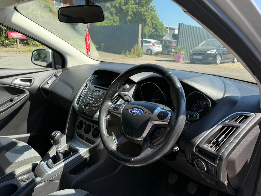 Ford Focus 1L Zetec Blue #18