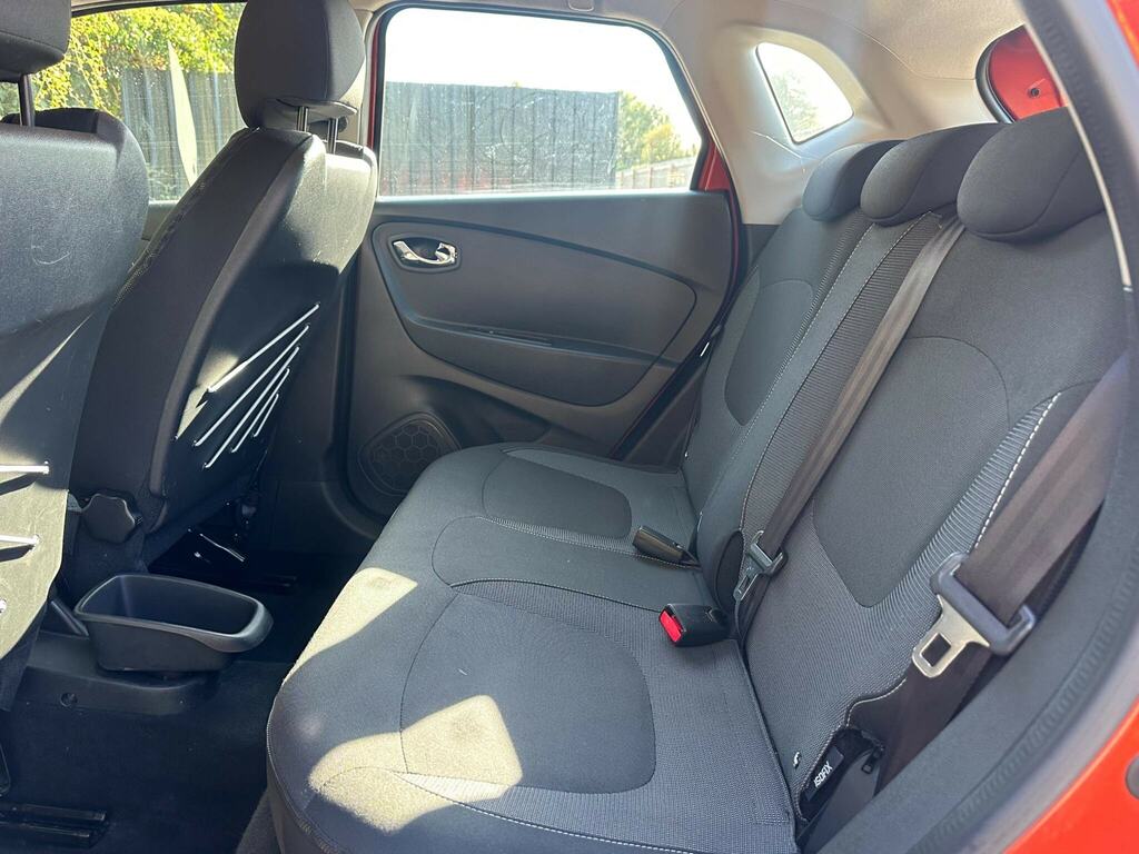 Renault Captur 0.9 Tce 90 Signature Nav Silver #17