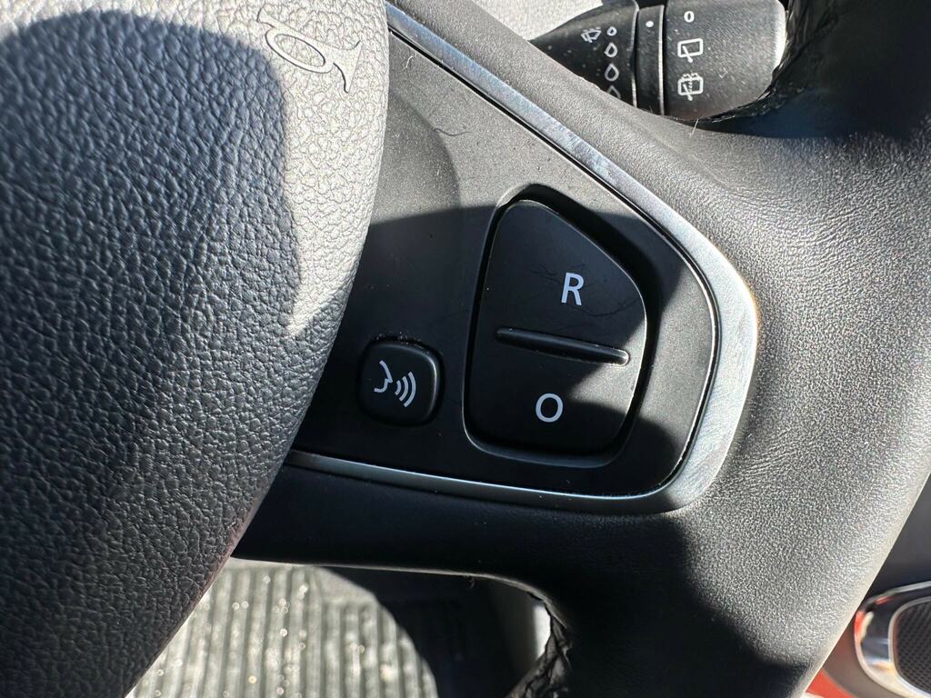 Renault Captur 0.9 Tce 90 Signature Nav Silver #14