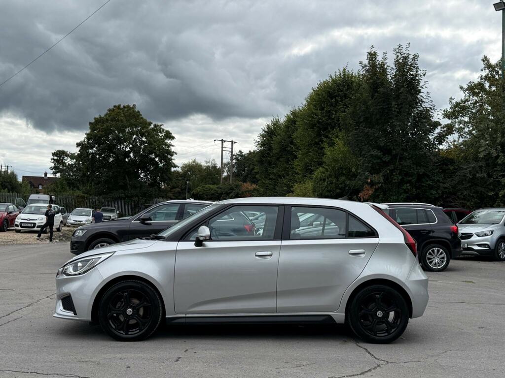 MG MG3 1.5 Vti-tech Exclusive Euro 6 Ss Silver #4