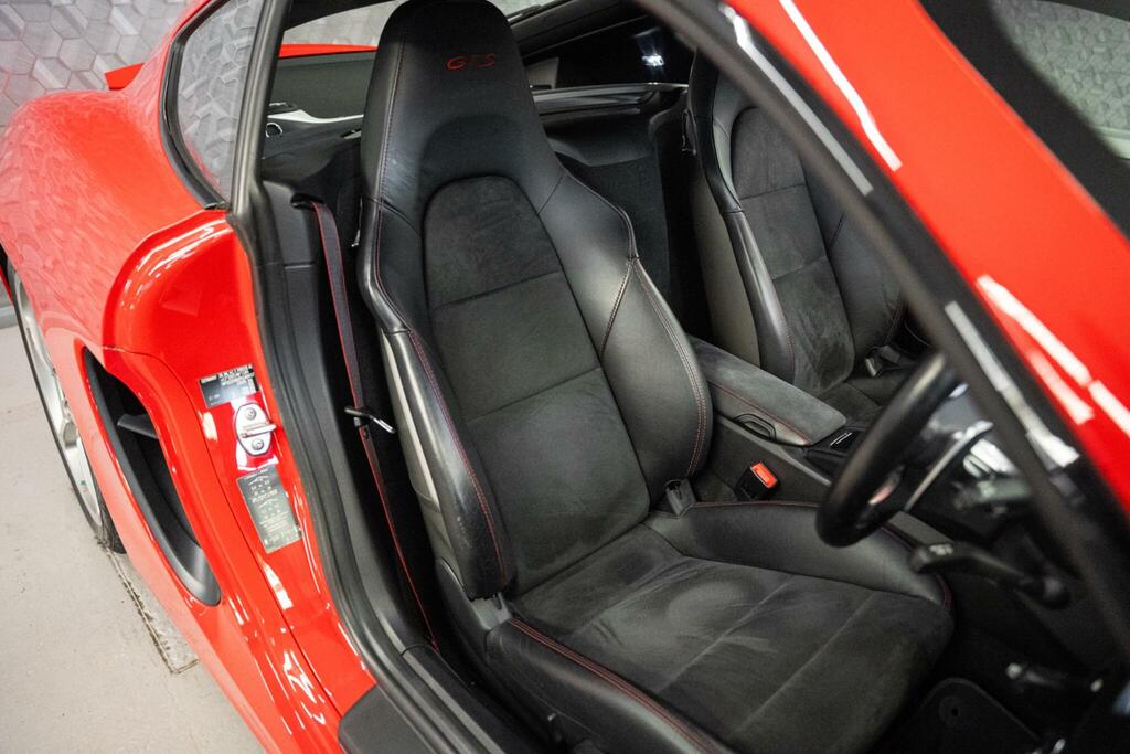 Porsche Cayman Semi-auto  #23
