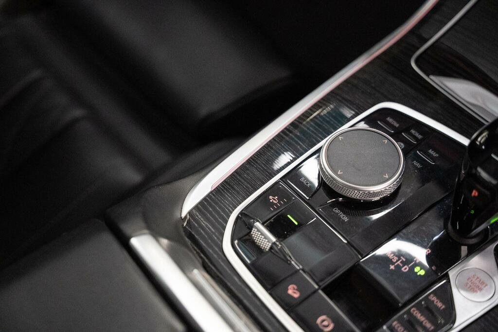 BMW X7 X7 M50d Grey #38