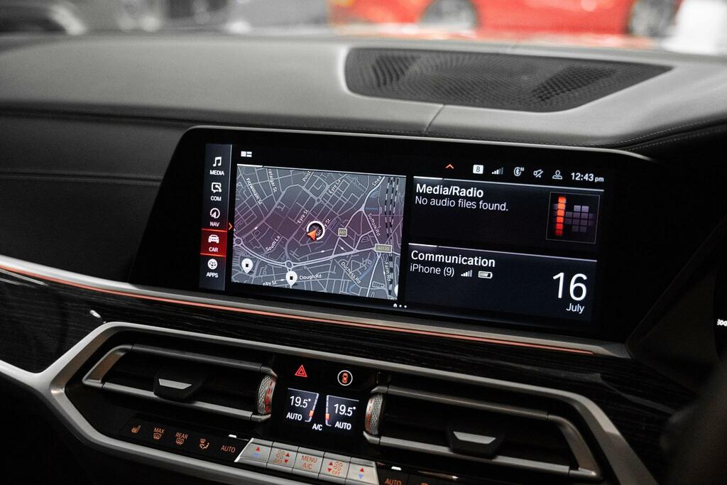 BMW X7 X7 M50d Grey #24
