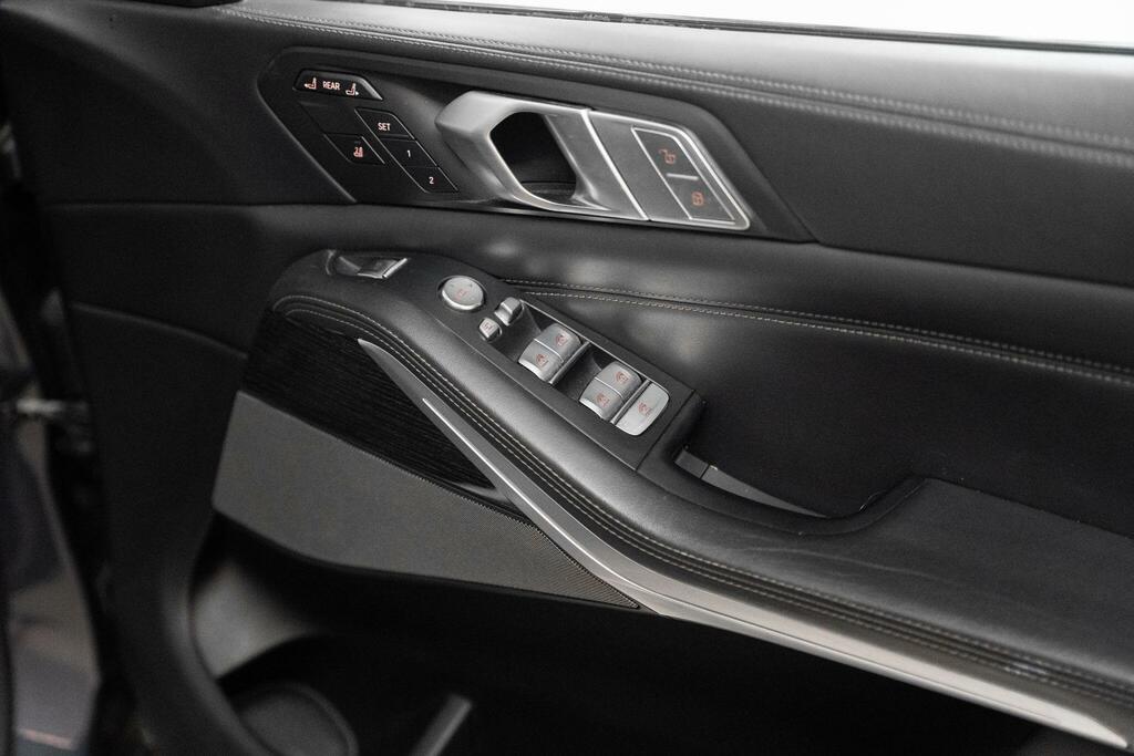 BMW X7 X7 M50d Grey #28