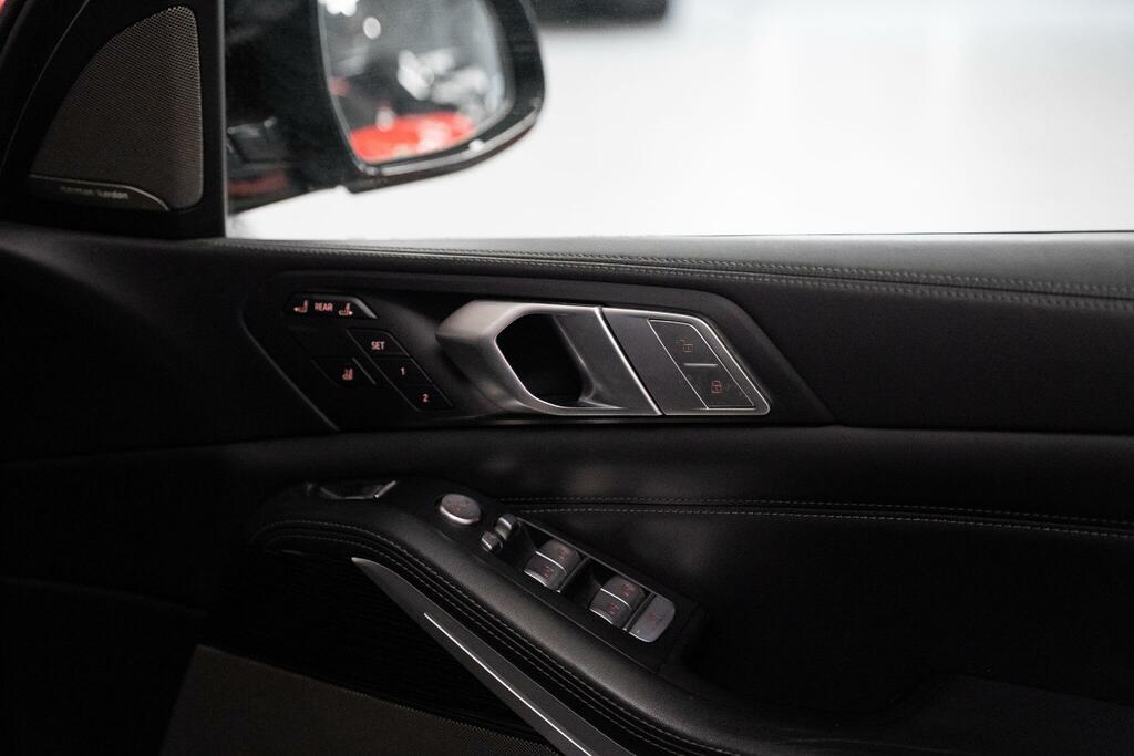BMW X7 X7 M50d Grey #27