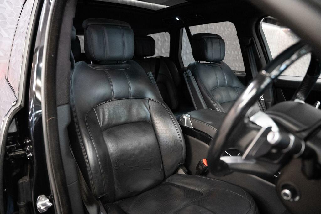 Land Rover Range Rover R-dynamic S White #14