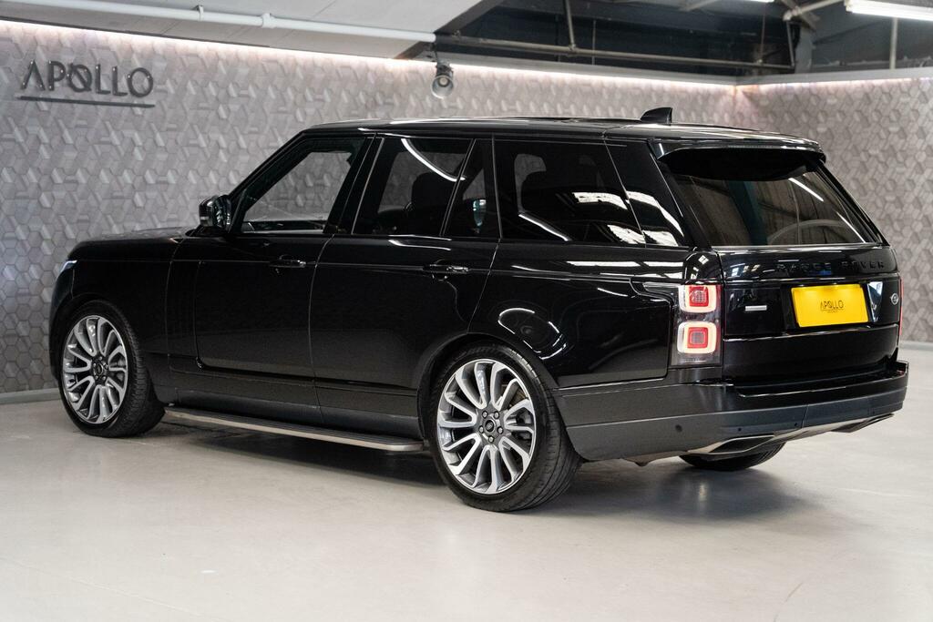 Land Rover Range Rover R-dynamic S White #48