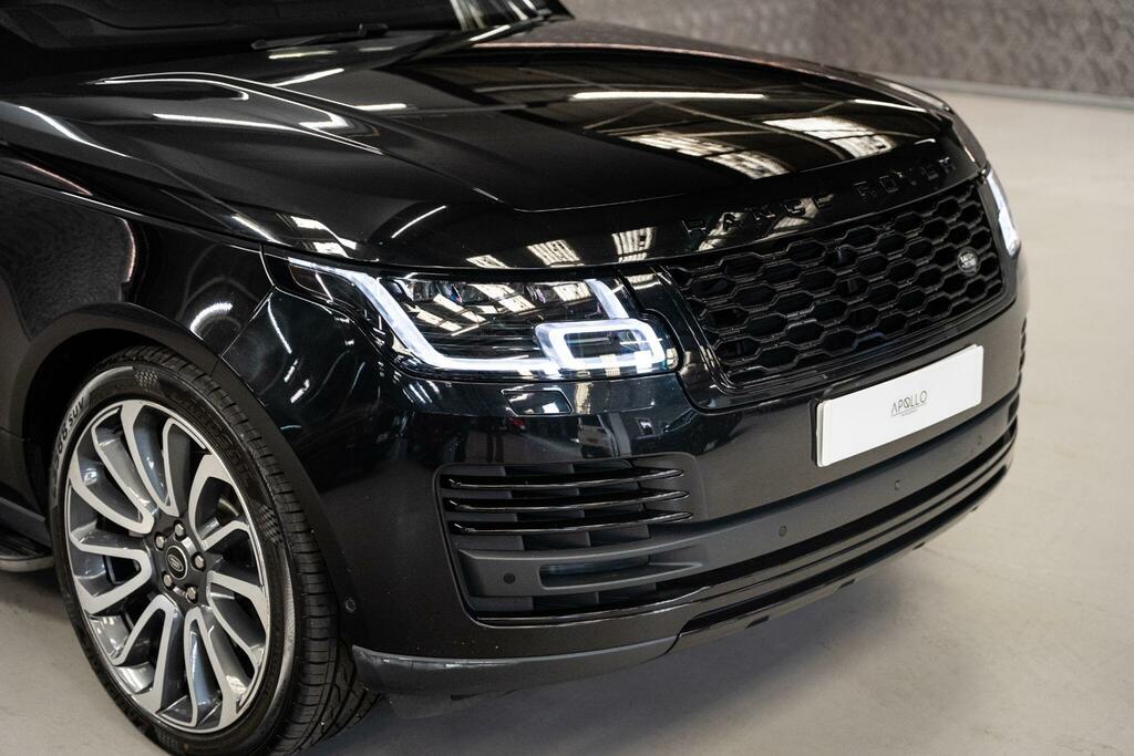 Land Rover Range Rover R-dynamic S White #7