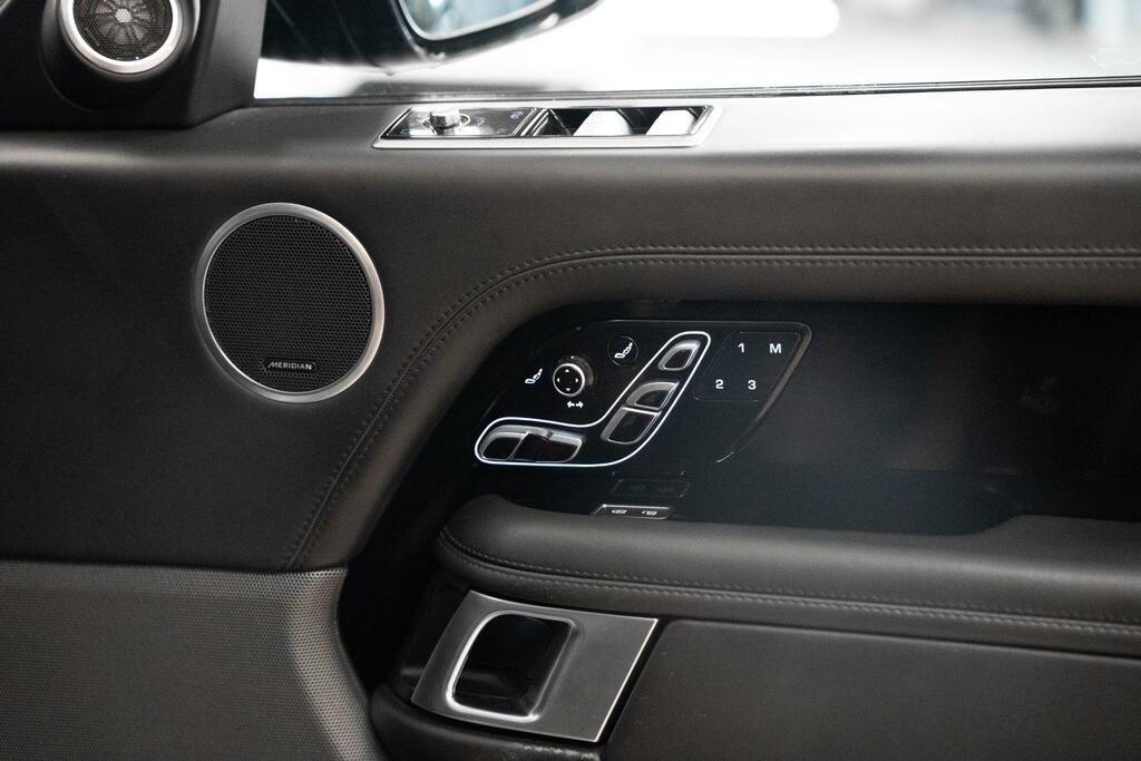 Land Rover Range Rover R-dynamic S White #20