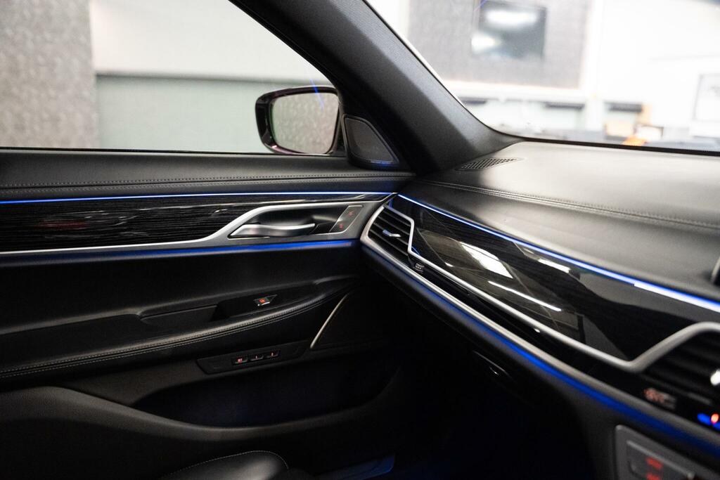 BMW 7 Series 3.0 730D Xdrive Black #23