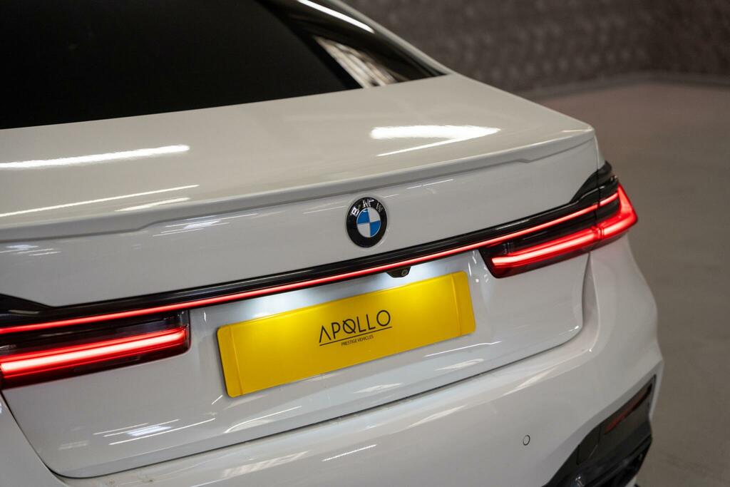 BMW 7 Series 3.0 730D Xdrive Black #49