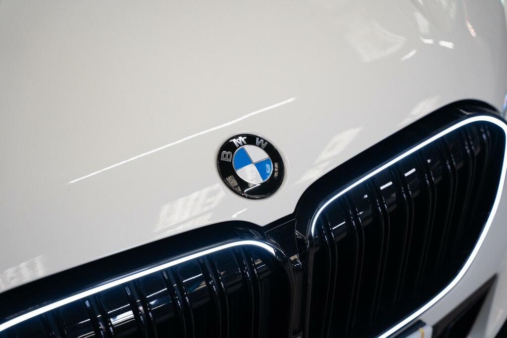 BMW 7 Series 3.0 730D Xdrive Black #51