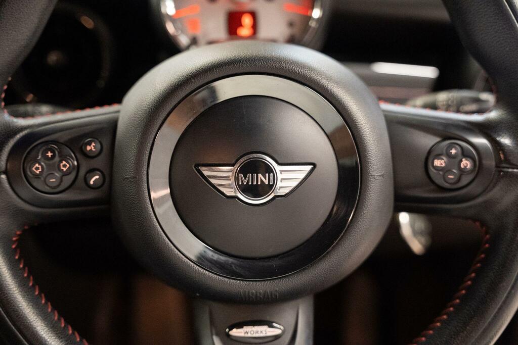 Mini Hatch 1.6 One Hatchback Euro 5 98 Ps Black #31