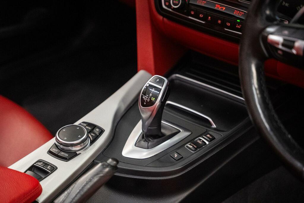 BMW 4 Series M Sport Black #33