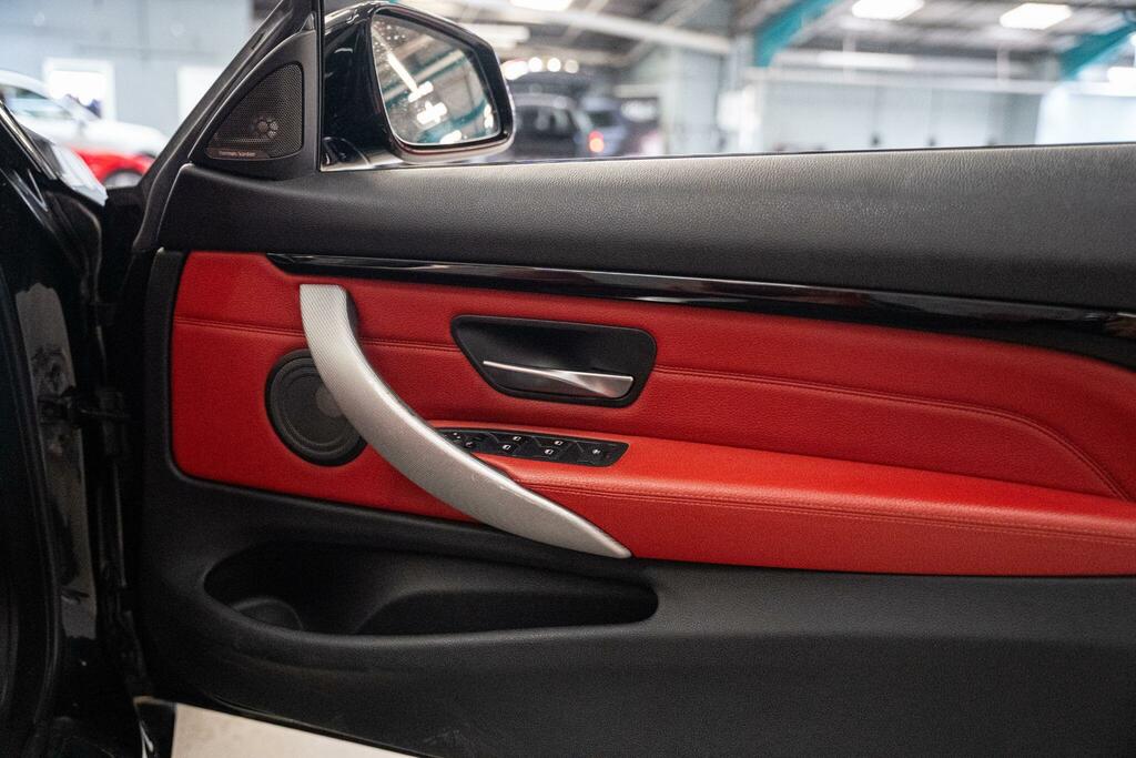BMW 4 Series M Sport Black #38