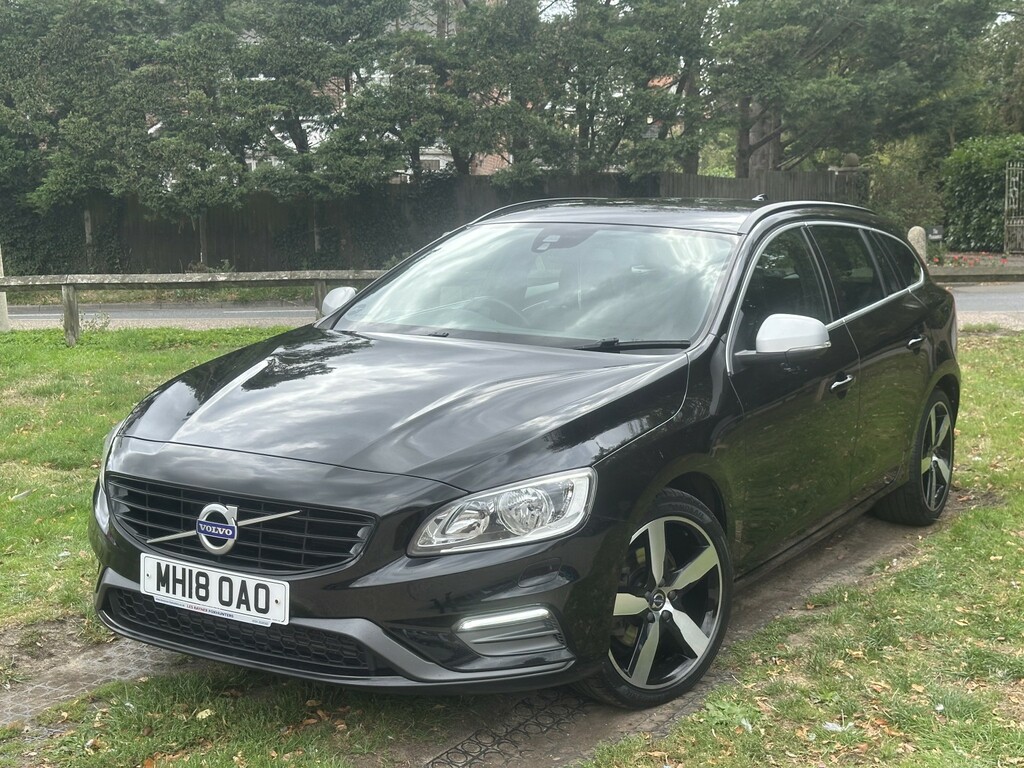 Volvo V60 2.0 R-design Nav D2 Black #2
