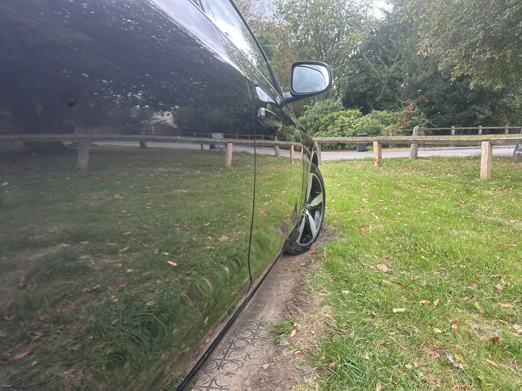 Volvo V60 2.0 R-design Nav D2 Black #5