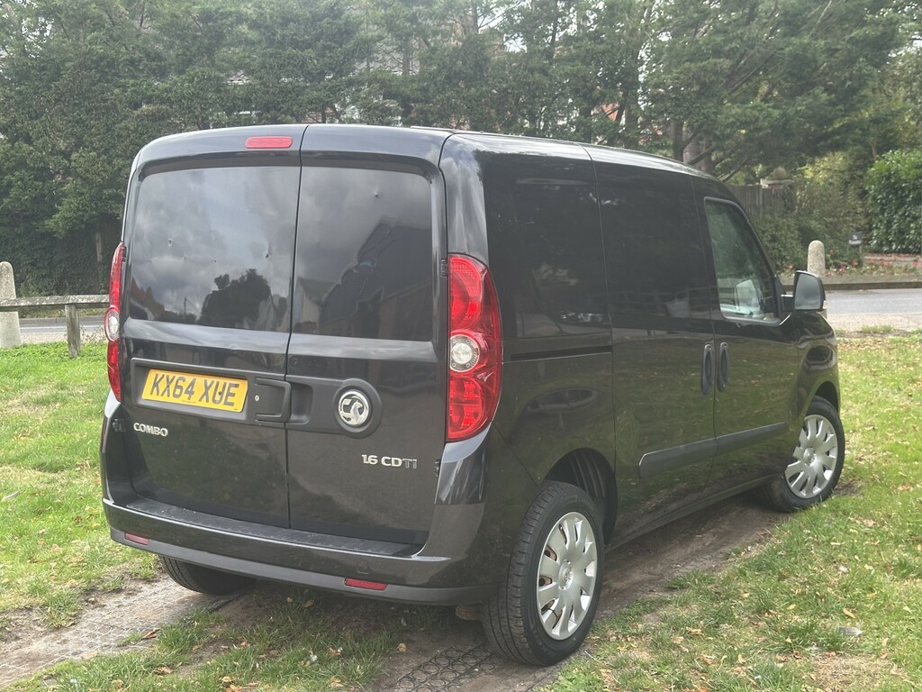 Vauxhall Combo 1.6 Cdti 2300 16V Sportive Crew Van Black #4