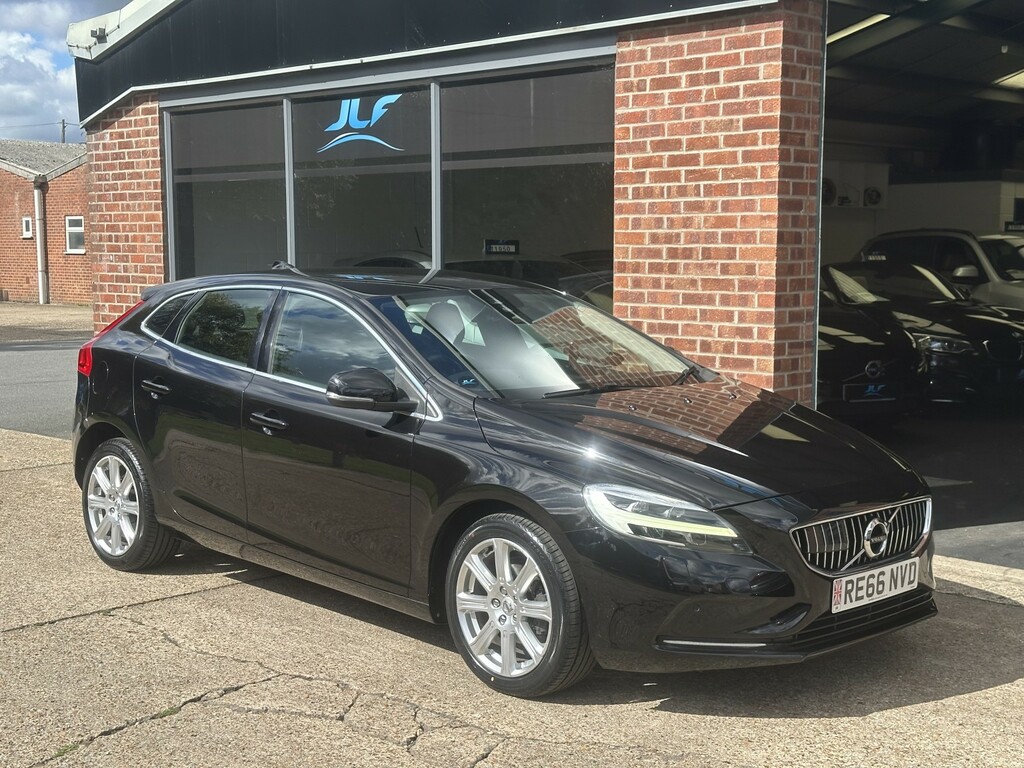 Volvo V40 Hatchback 2.0 D2 R-design Euro 6 Ss 20161 Black #19