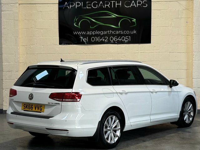 Volkswagen Passat Tdi Bluemotion Tech Se White #3