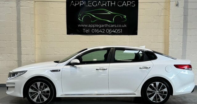 Kia Optima Crdi 3 Saloon White #6