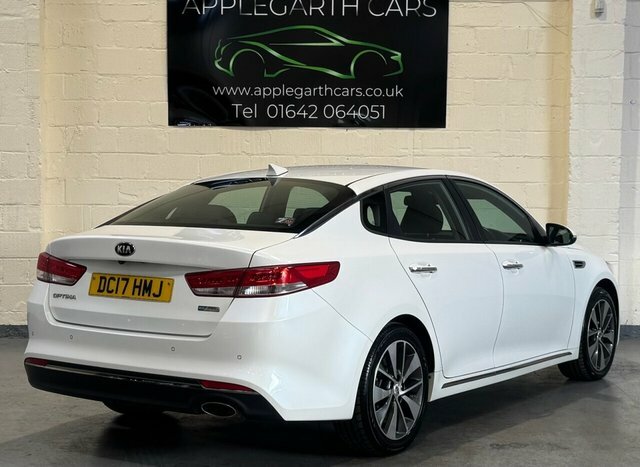 Kia Optima Crdi 3 Saloon White #3