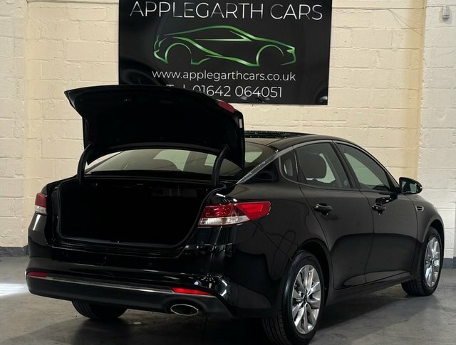 Kia Optima Crdi 2 Saloon Black #3