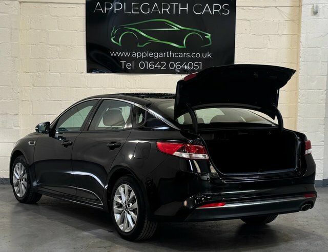 Kia Optima Crdi 2 Saloon Black #6