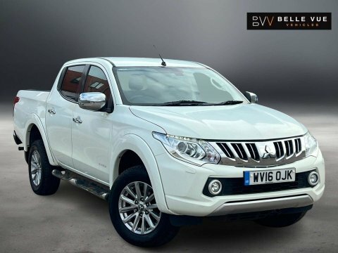Mitsubishi L200 2.4 L200 Warrior White