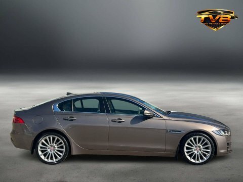 Jaguar XE 2.0 Xe Portfolio Brown #2