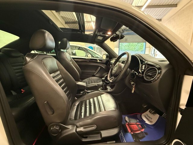 Volkswagen Beetle 1.4 Tsi Sport Hatchback 158 Bhp White #2