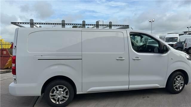 Vauxhall Vivaro Diesel Grey #7