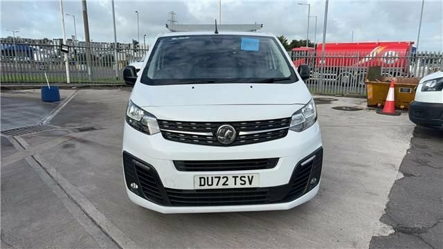 Vauxhall Vivaro 1.5L Sportive 6Dr White #2