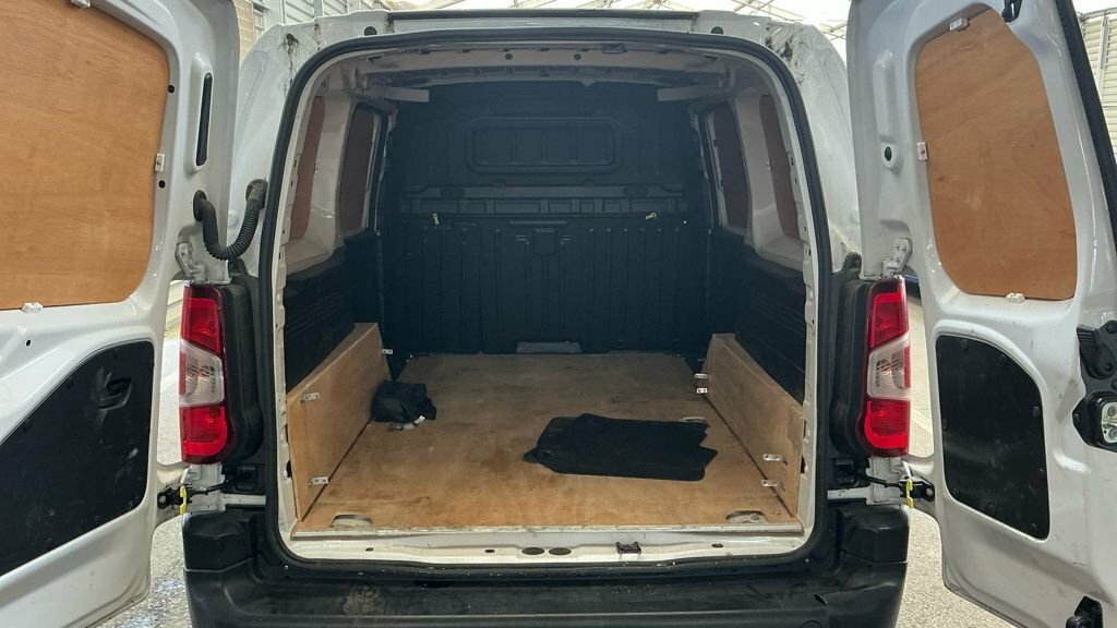 Peugeot Partner 1.5 Bluehdi 1000 Professional Standard Panel Van 5 White #9