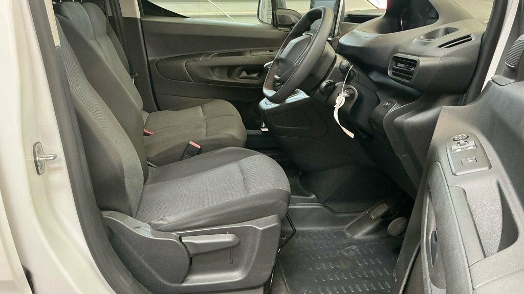 Peugeot Partner 1.5 Bluehdi 1000 Professional Standard Panel Van 5 White #11