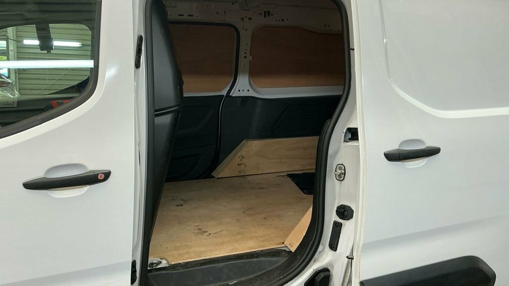 Peugeot Partner 1.5 Bluehdi 1000 Professional Standard Panel Van 5 White #10