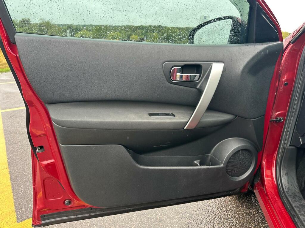 Nissan Qashqai Hatchback Grey #43