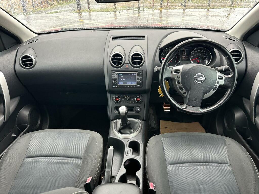 Nissan Qashqai Hatchback Grey #32