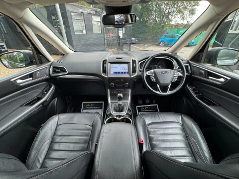 Ford Galaxy 2.0 Ecoblue 150 Titanium Black #32