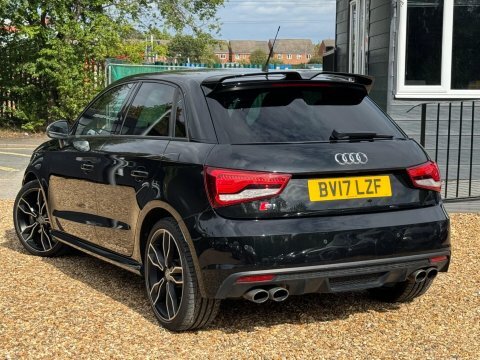 Audi S1 2.0 Tfsi Sportback Black #4