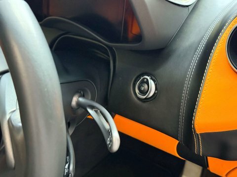 McLaren 570S  Black #38