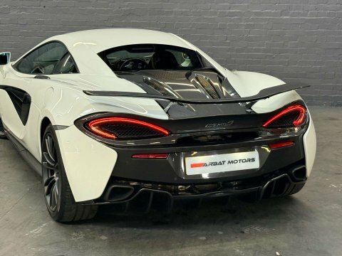 McLaren 570S  Black #61