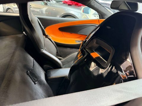 McLaren 570S  Black #75