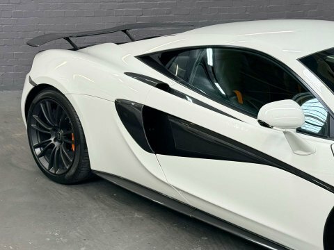 McLaren 570S  Black #69