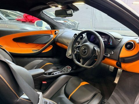 McLaren 570S  Black #29
