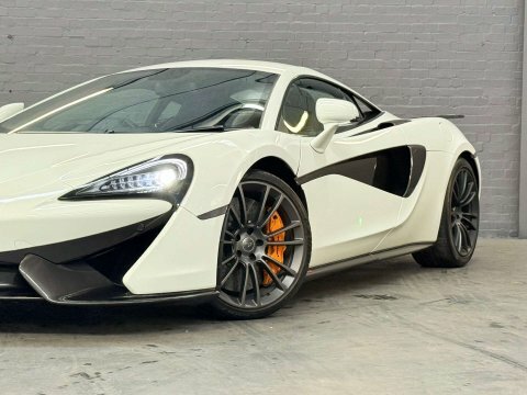 McLaren 570S  Black #12