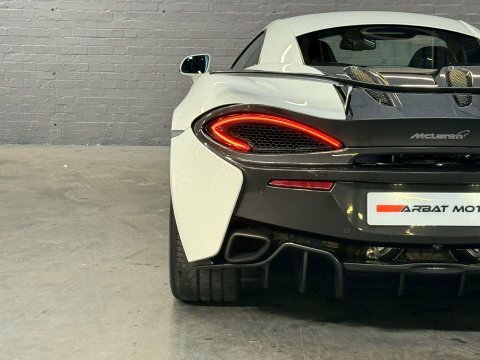 McLaren 570S  Black #66